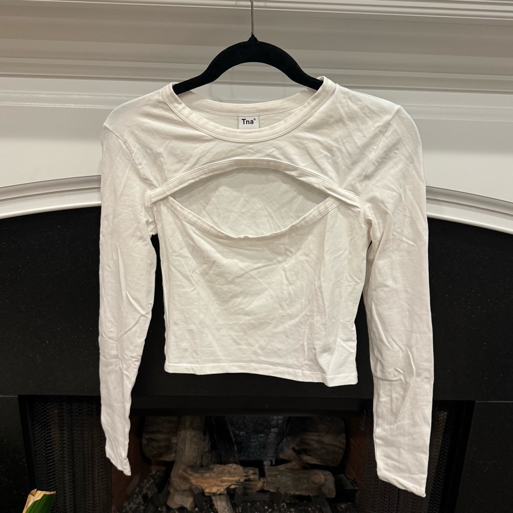 TNA Cream Fitted Cut Out CROP TOP SIZE M